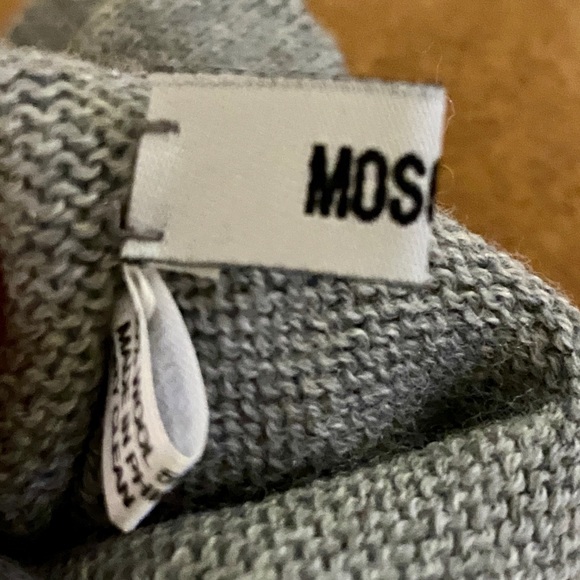 Moschino Knit Gloves with Ruffle Cuffs NWOT - Picture 7 of 10